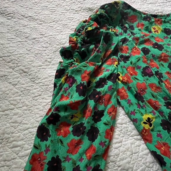 Zara floral summer dress with ruched sleeves and V back with ties - Picture 4 of 5